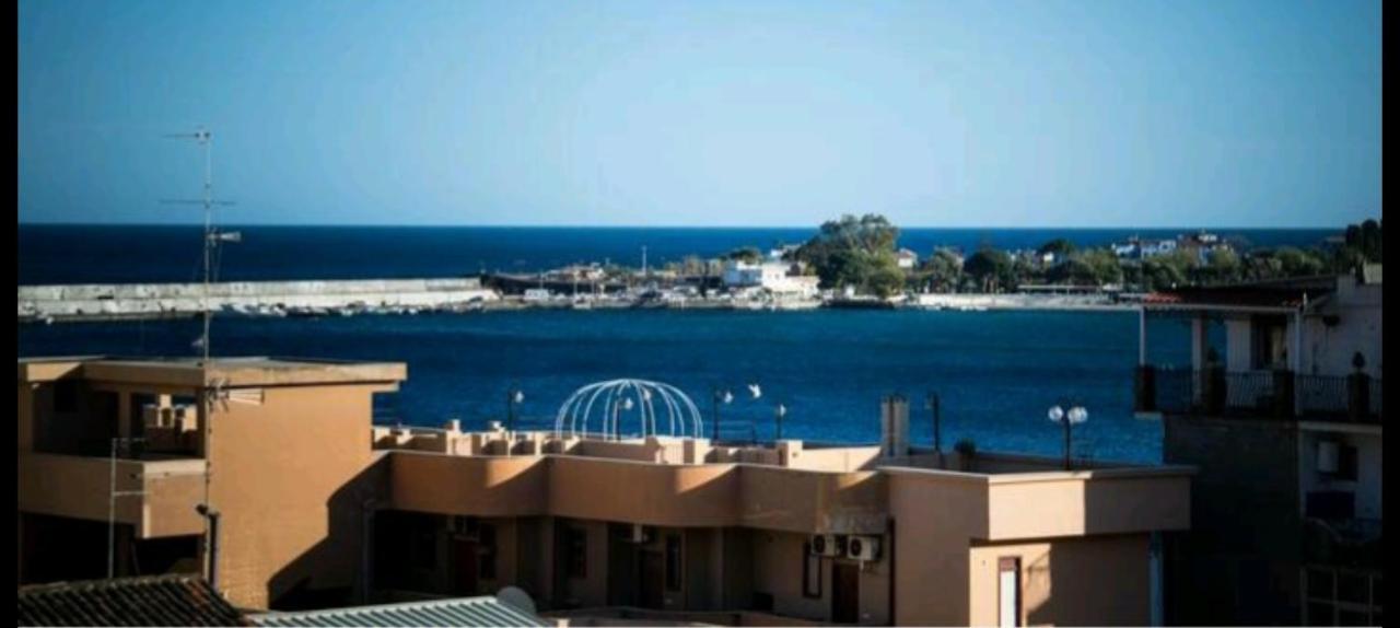 Sabrina'S House Apartment Giardini Naxos Exterior photo